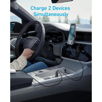 Anker A2741 car charger – charging two devices simultaneously in a car